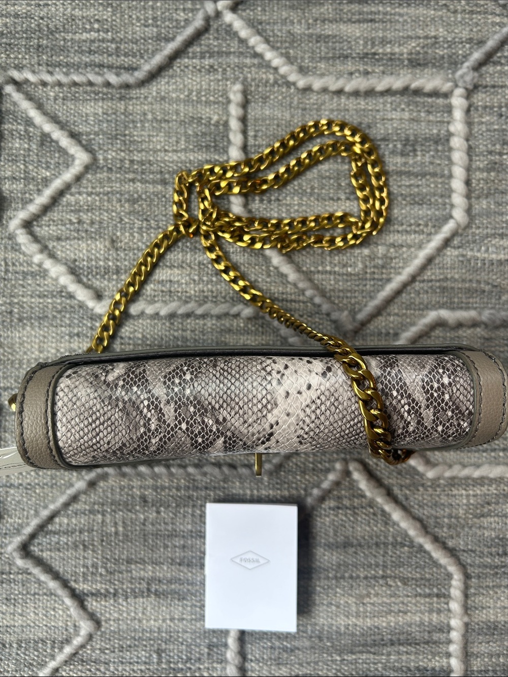 NWT Authentic Fossil Ainsley Snake-Print Clutch/Wallet w Detachable Chain - Picture 5 of 16